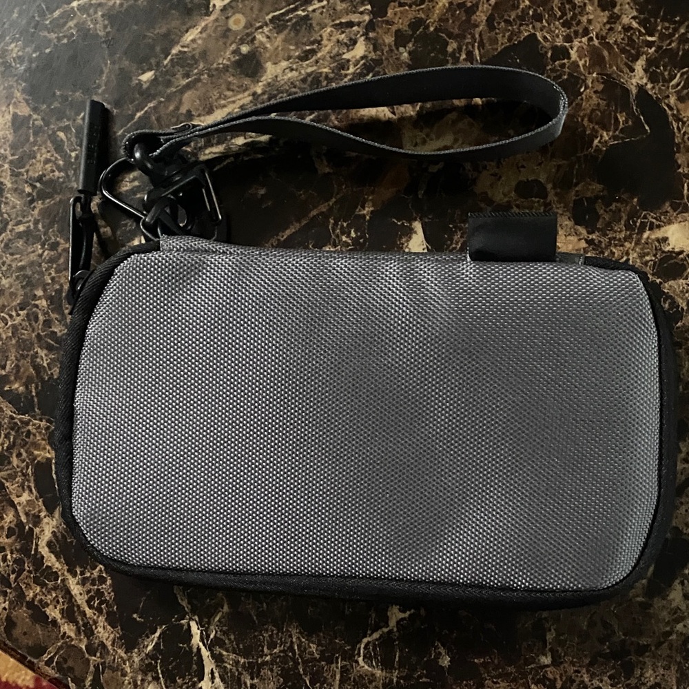 RRvane RFID Blocking Travel Wallet Organizer – Gray, New